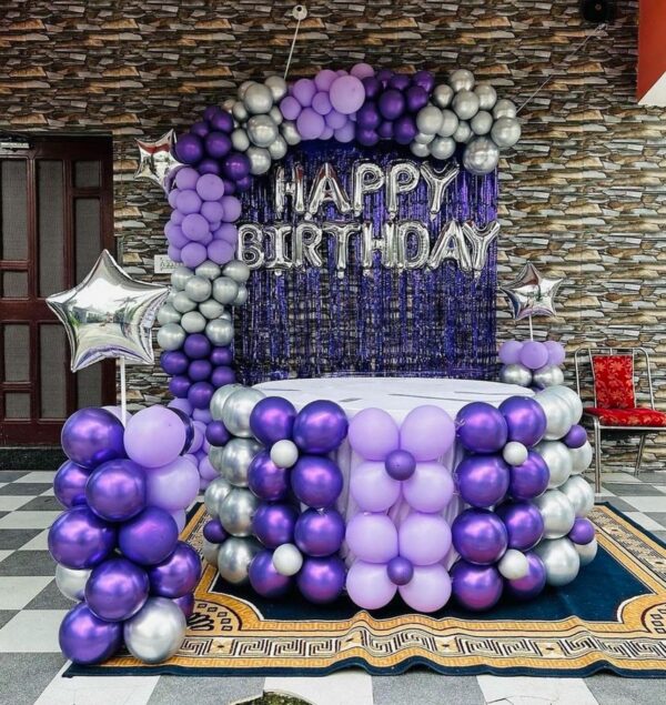 Purple Silver theme, Decor